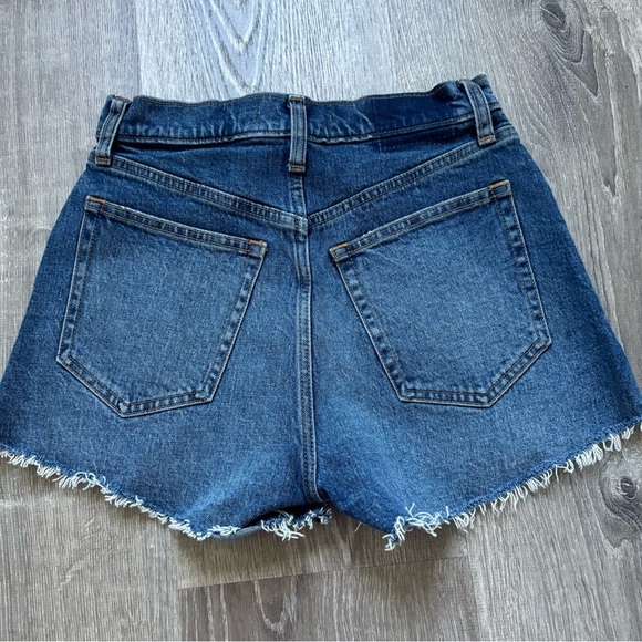 Abercrombie women’s shorts Size 26/2 - Picture 2 of 3